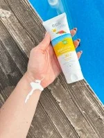 Eco Cosmetics Mleko za sončenje SPF 30 BIO (125 ml) - s cinkovim oksidom