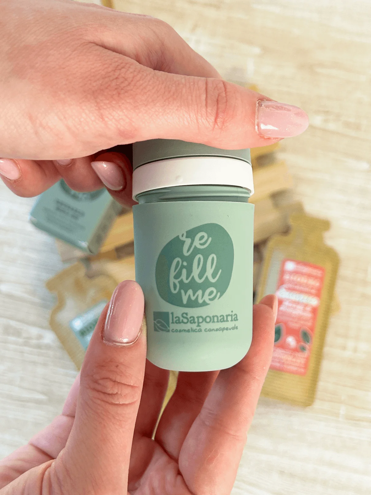 laSaponaria Polnilo za roll-on dezodorant Sunrise - Mango & Grenivka BIO (40 ml) - tropski vonj