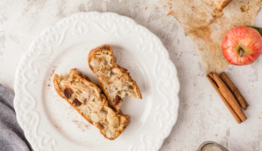 Tradicionalni recept za zdrav zavitek iz skutinega testa