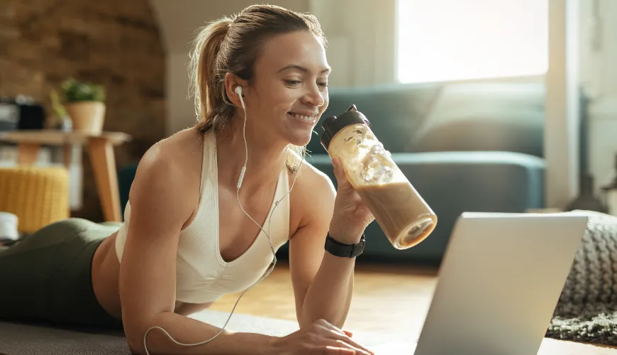 Kdaj jesti beljakovine za podporo vaših fitnes ciljev?